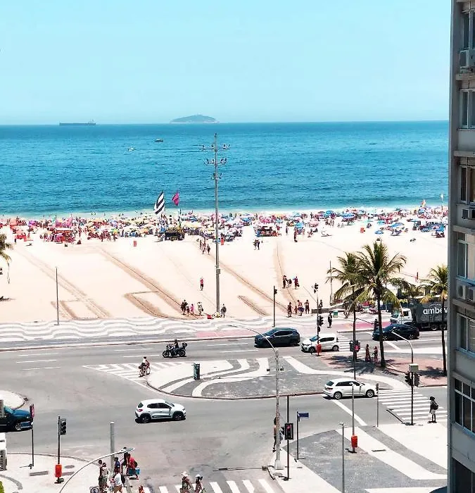 Apartamento Copacabana Vista Mar, quadra da praia.-1